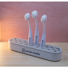 Load image into Gallery viewer, Blending Brushes
